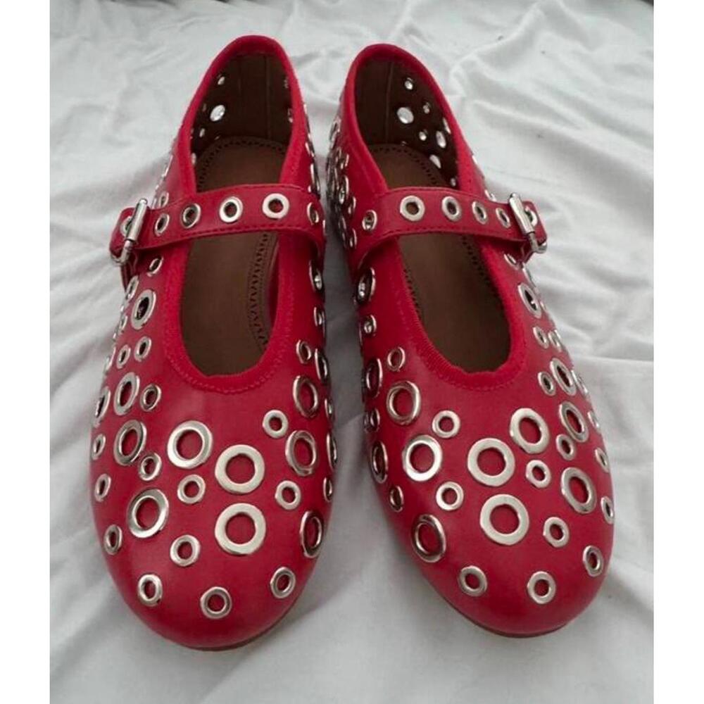 Mary Jane flats